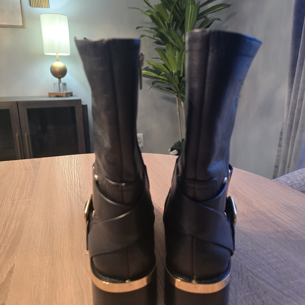 Michael Kors Black And Gold Leather Mid High Booties Size 7-EXCELLENT! - Picture 4 of 16